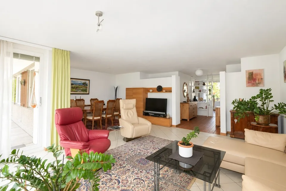 Spacious living in a sought-after location in the Breitequartier – photo 2 of 12