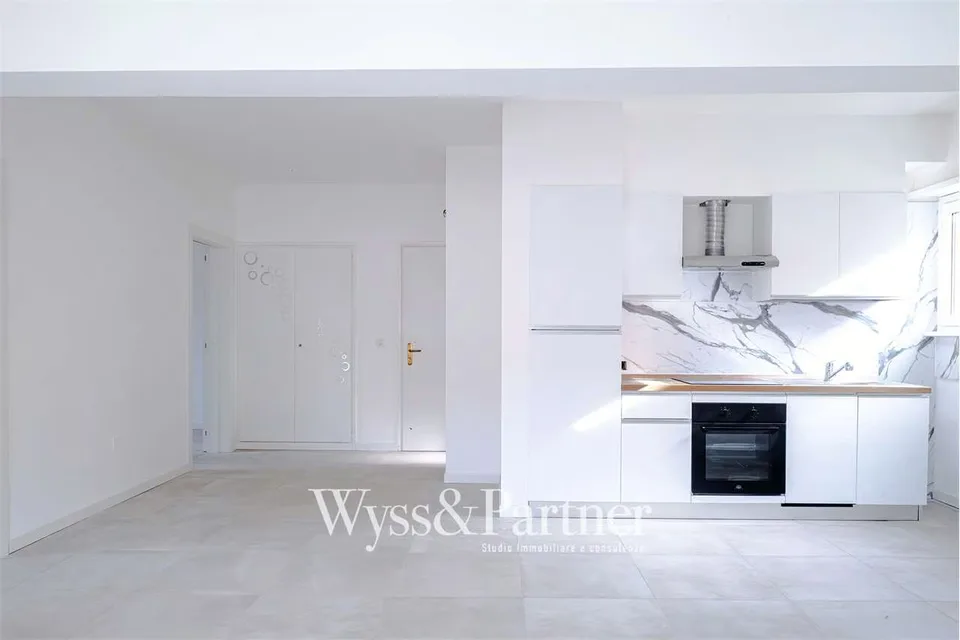 Vollständig renovierte 3,5-Zimmer-Wohnung in ruhiger Lage – Foto 3 von 9