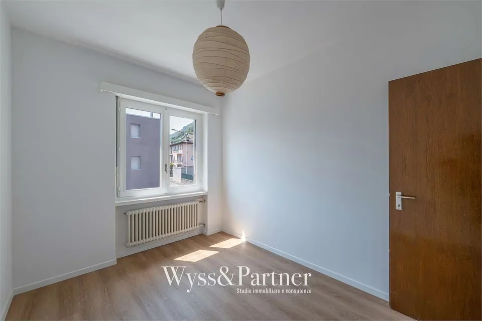 Spacieux appartement de 5.5 pièces dans un quartier central à Monte Carasso - Id – photo 11 sur 13