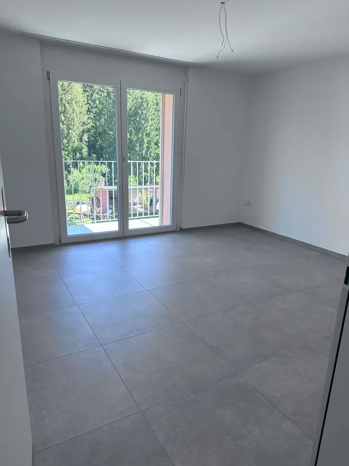 Disponibile subito! - appartamento 3 locali appena ristrutturato con balcone – foto 5 di 13