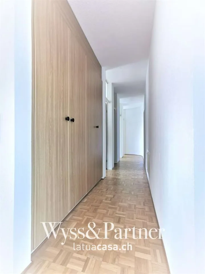 Helles 4.5-Zimmer-Apartment in Balerna – Foto 11 von 12