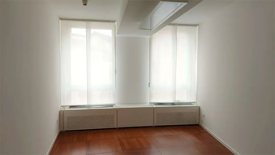 Prestigebüro zur Miete in Lugano – Foto 8 von 13