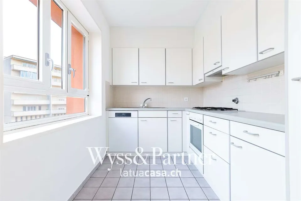 Balerna - geräumige und helle 3.5 Zimmer – Foto 4 von 10