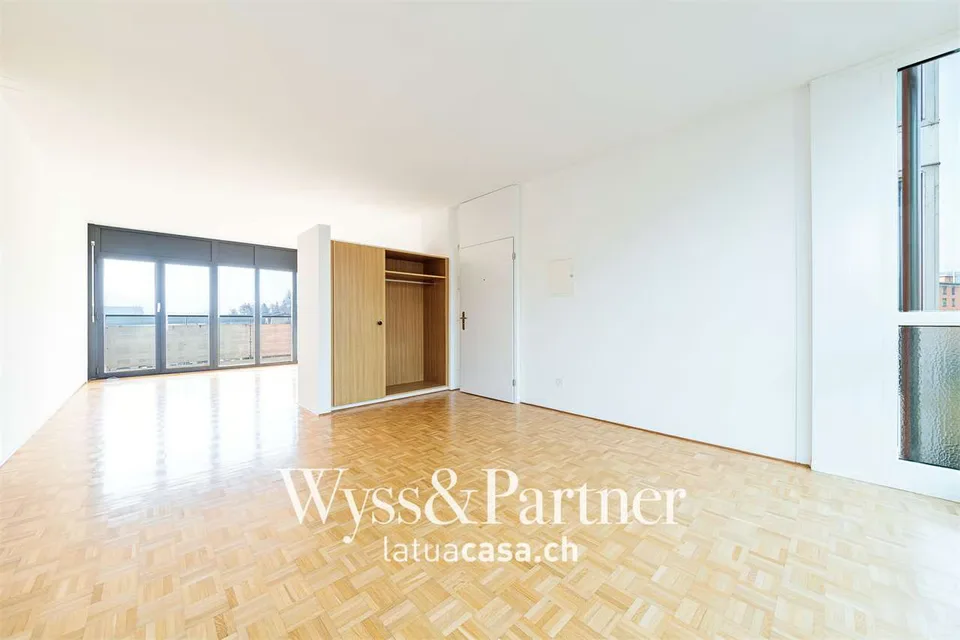 Balerna - geräumige und helle 3.5 Zimmer – Foto 2 von 10