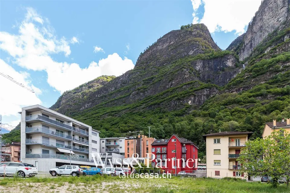 Biasca - helles 2,5-Zimmer-Apartment – Foto 7 von 8