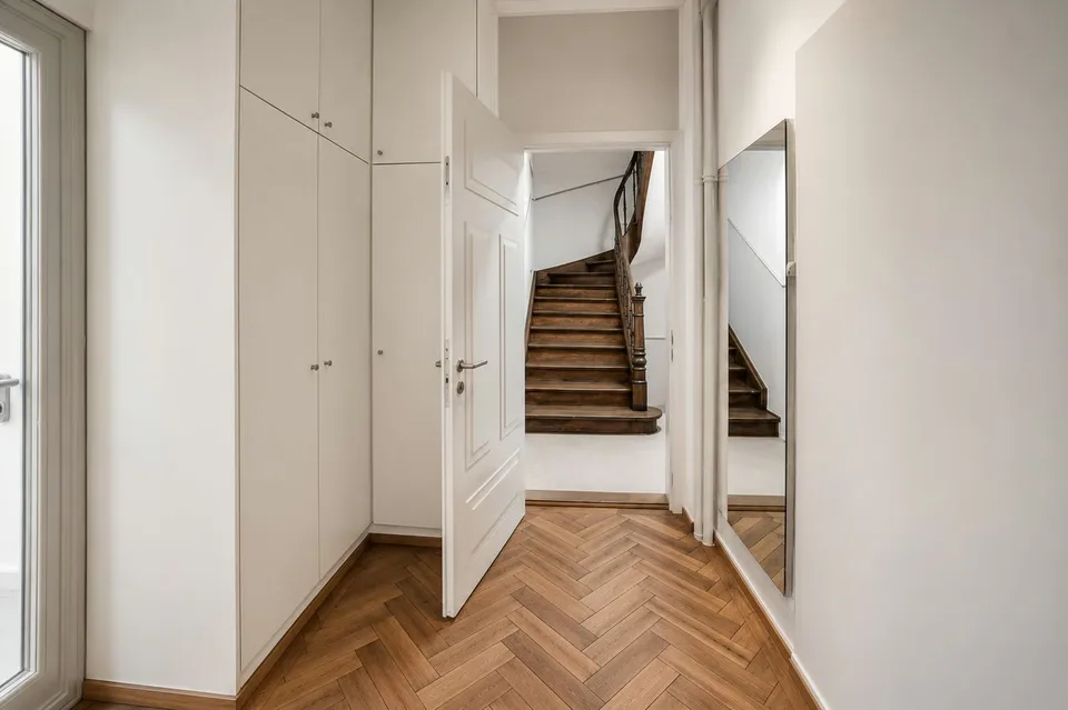 Vielseitig nutzbarer Gewerberaum im charmanten Altbau – Zürich Seefeld – Foto 2 von 4