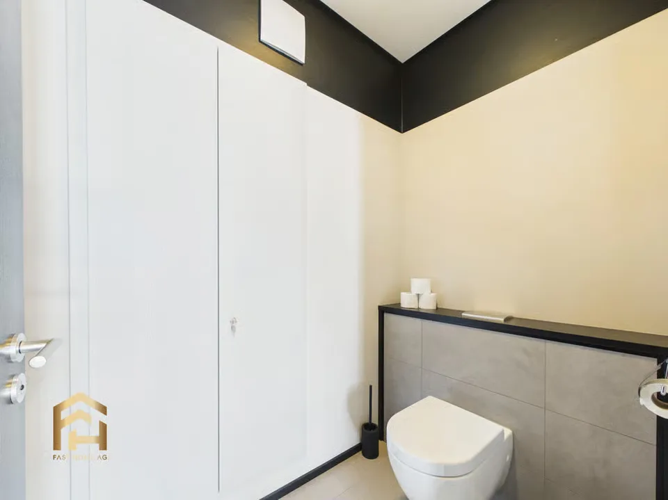 Über den Dächern der Lauchernalp 5.5-Zimmer-Duplex-Penthouse – Foto 11 von 13