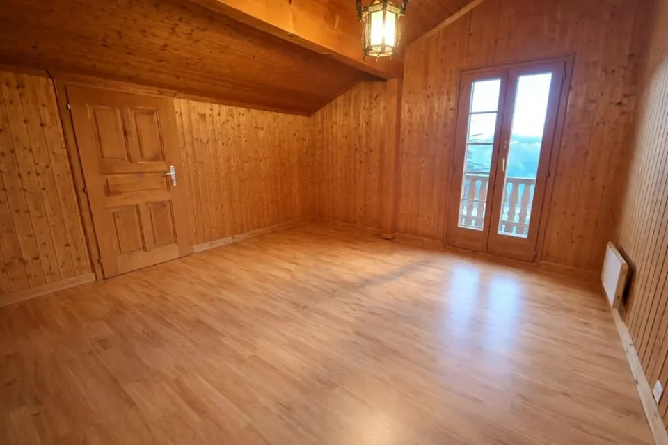 Authentisches Chalet in Giettes – Foto 11 von 13