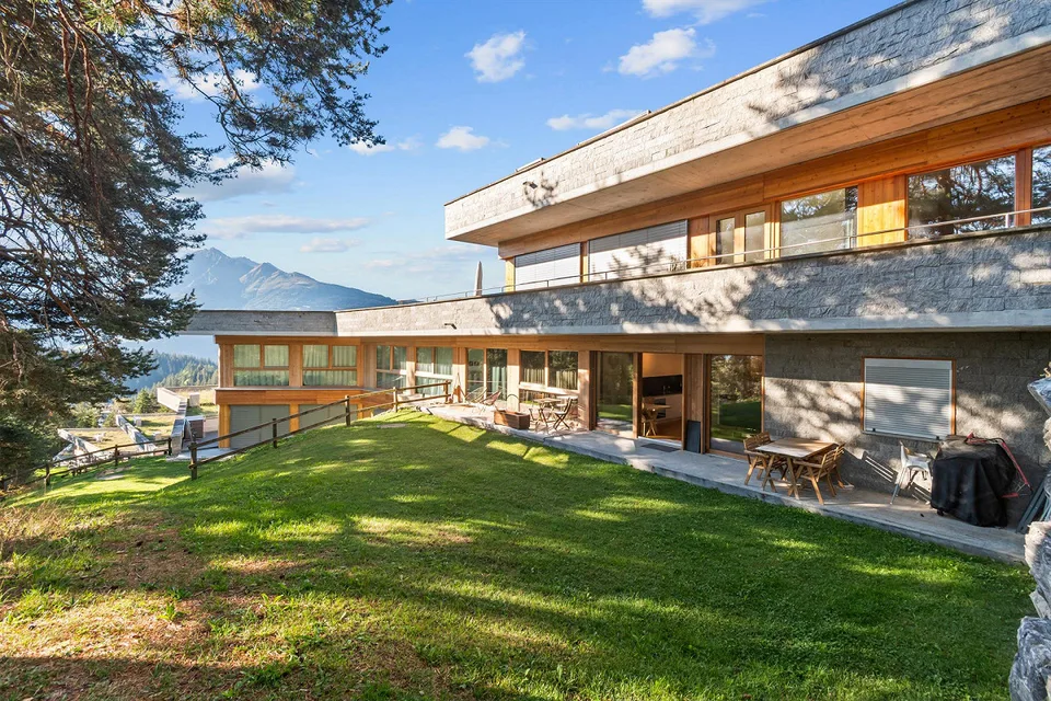 2.5 Zimmerwohnung mit Balkon und grossem Garten – Foto 4 von 10