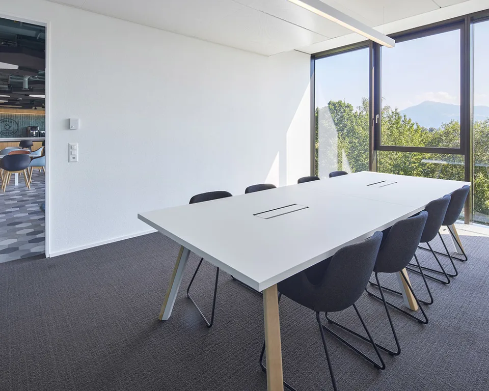 Schlüsselfertiges 4er-Teambüro mit Stil – Foto 9 von 13