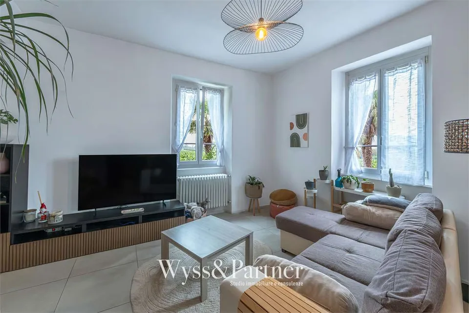 Maison individuelle avec jardin, 3 chambres et 4 places de parking à Castel San – photo 5 sur 13