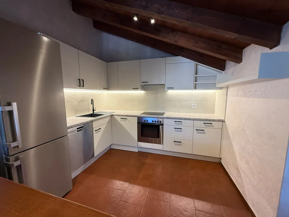 Mietwohnung 5.5 Zimmer Charme möbliert in Magliaso – Foto 4 von 9