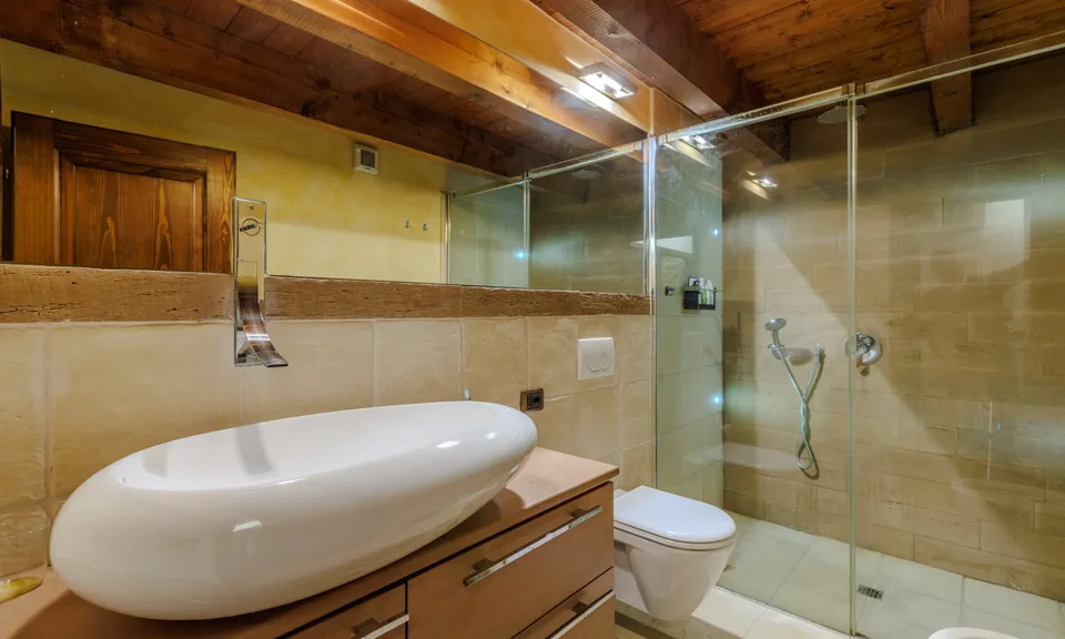 Mietwohnung 5.5 Zimmer Charme möbliert in Magliaso – Foto 8 von 9