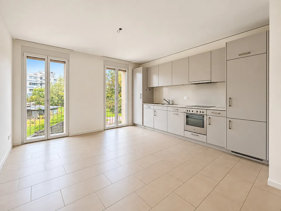 Moderne 3.5-Zimmer-Wohnung mit Wohnpark in Stabio – Foto 2 von 9