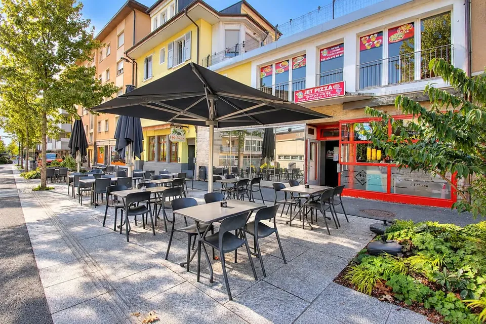 Fonds de commerce Kebab, Pizza, Tacos au centre-ville de Monthey – photo 11 sur 13