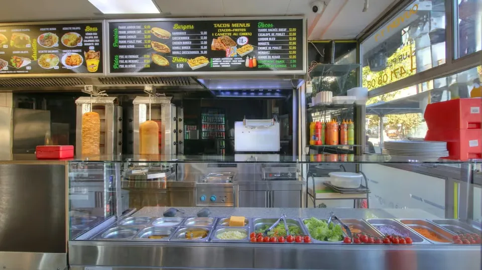 Fonds de commerce Kebab, Pizza, Tacos au centre-ville de Monthey – photo 2 sur 13