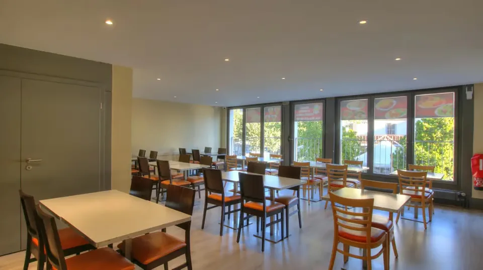 Fonds de commerce Kebab, Pizza, Tacos au centre-ville de Monthey – photo 10 sur 13