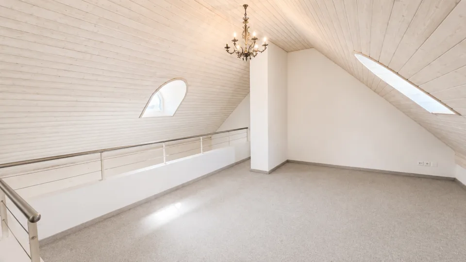 Charmante 2.5-Zimmer-Maisonette an ruhiger Lage – Foto 6 von 10