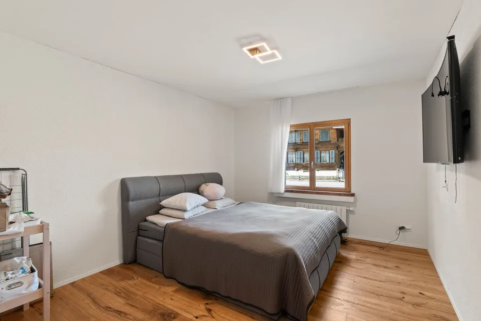 Modern umgebaute 4.5-Zimmer-Wohnung mit 135 m² Wohnfläche – Foto 11 von 13