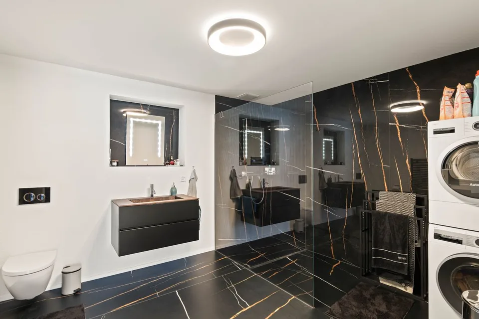 Modern umgebaute 4.5-Zimmer-Wohnung mit 135 m² Wohnfläche – Foto 9 von 13