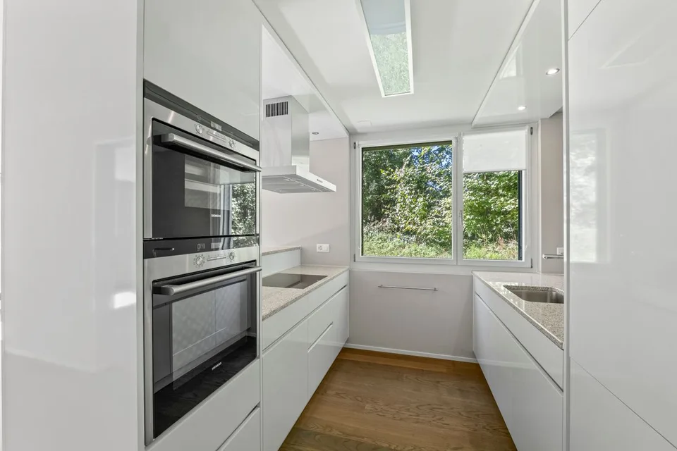 Stilvoll wohnen - moderne 3.5-Zimmer-Wohnung mit viel Komfort – Foto 8 von 13