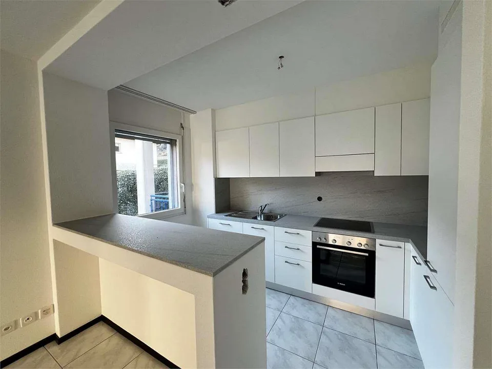 Ref. 2724 Rivera geräumige 4.5 Zimmer – Foto 4 von 8
