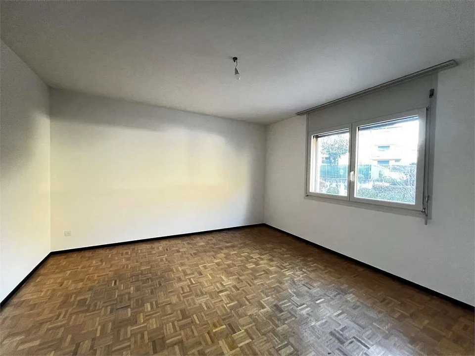 Ref. 2724 Rivera geräumige 4.5 Zimmer – Foto 7 von 8