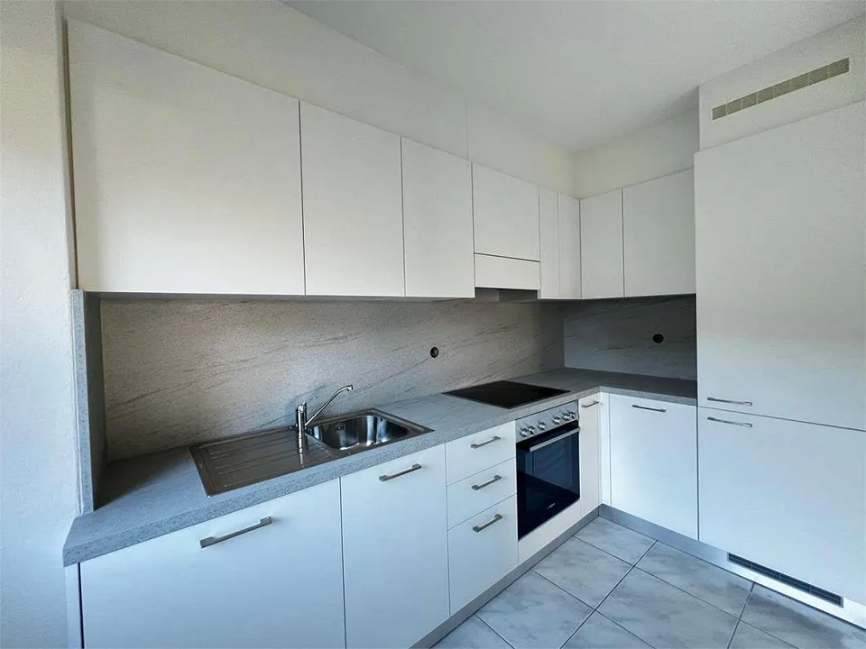 Ref. 2724 Rivera geräumige 4.5 Zimmer – Foto 5 von 8