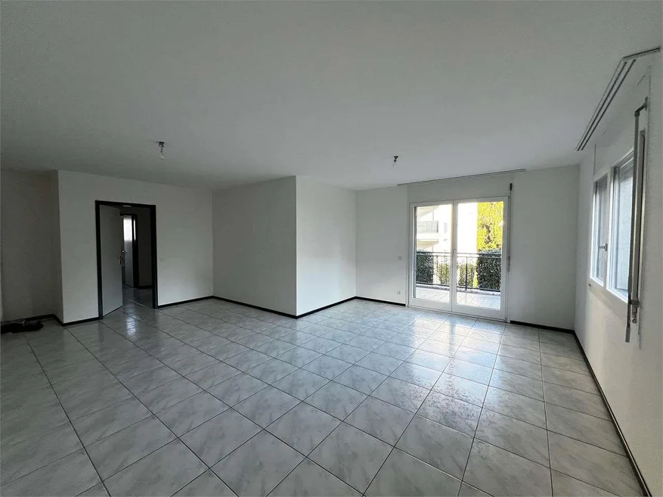 Ref. 2724 Rivera geräumige 4.5 Zimmer – Foto 6 von 8