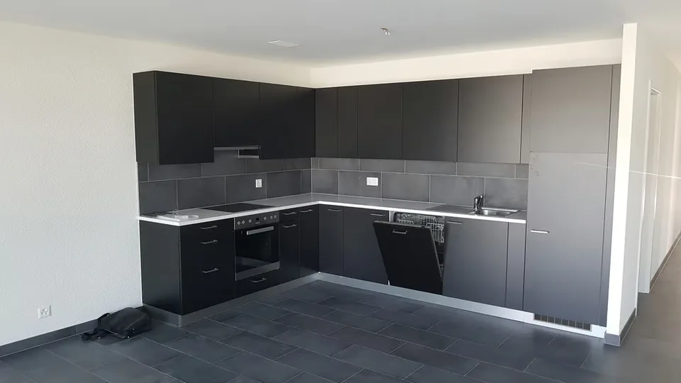 4,5-Zimmer-Wohnung mit Balkon – Foto 3 von 12