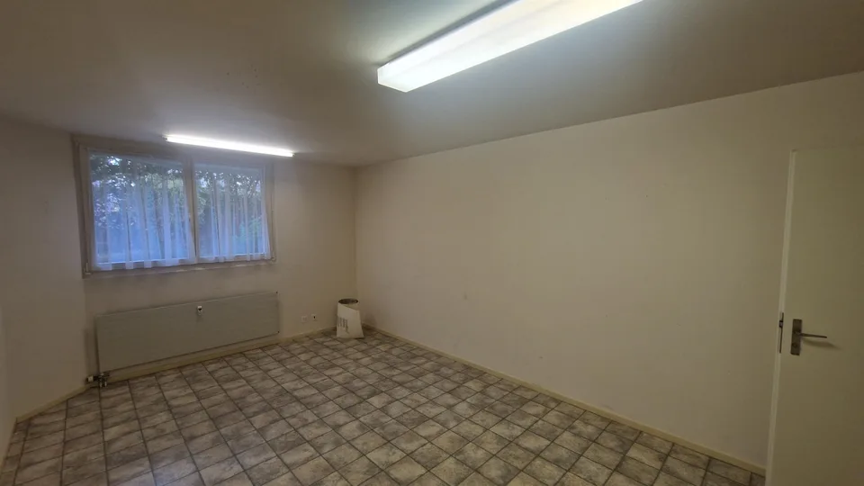 Bastelraum an ruhiger Lage – Foto 2 von 3