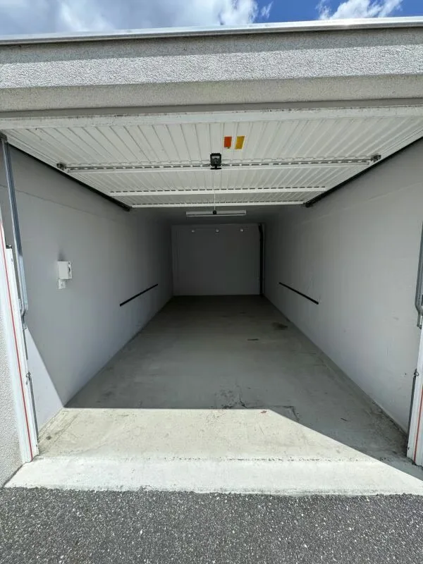 Garage / box – photo 3 of 3