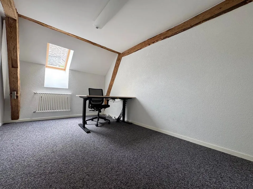 Möblierte Büros zu vermieten – Foto 8 von 13