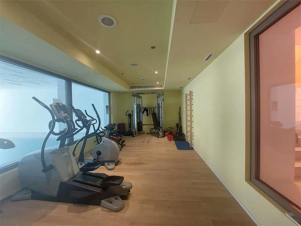 Appartement spacieux de 3,5 pièces avec jardin privé à Barbengo – photo 13 sur 13