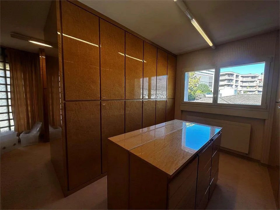 Ref. 2661_Lugano, Elegante Residenz von 450 m² mit Seeblick – Foto 11 von 13
