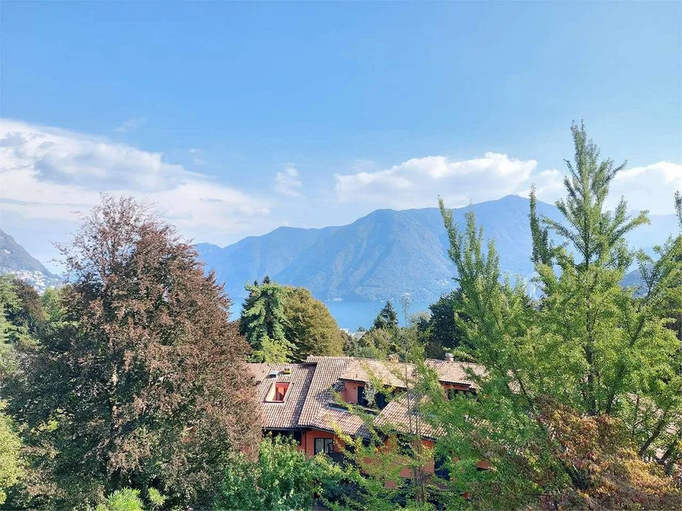 Prestigeträchtige historische Villa mit privatem Park und Blick auf den Luganersee – Foto 8 von 8