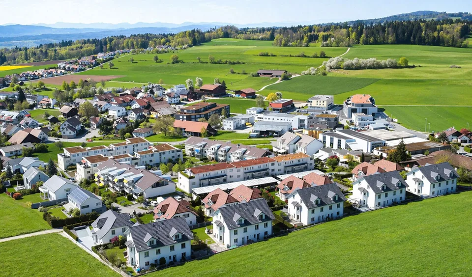 Helles Doppeleinfamilienhaus nahe Zürich mit viel Raum – Foto 7 von 8