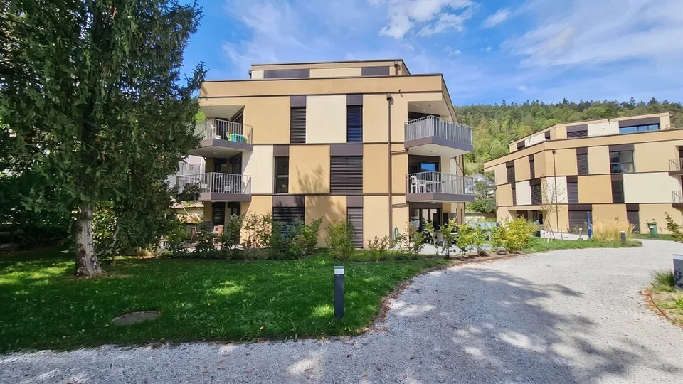 Joli appartement de 2,5 pièces avec terrasses et jardin à Couvet – photo 13 sur 13