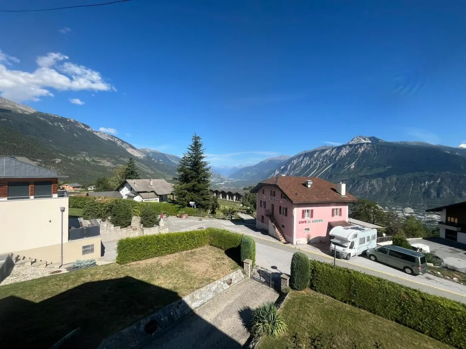 Zweifamilienhaus im Skigebiet Crans-Montana/VS – Foto 5 von 13