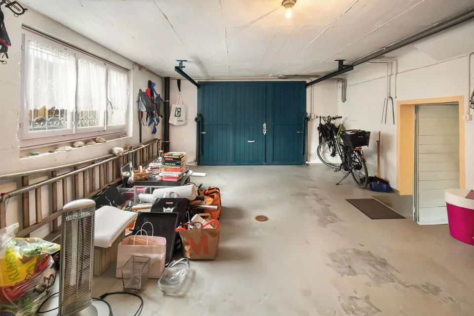 Freistehendes Einfamilienhaus mit gepflegtem Garten und Entwicklung... – Foto 21 von 22