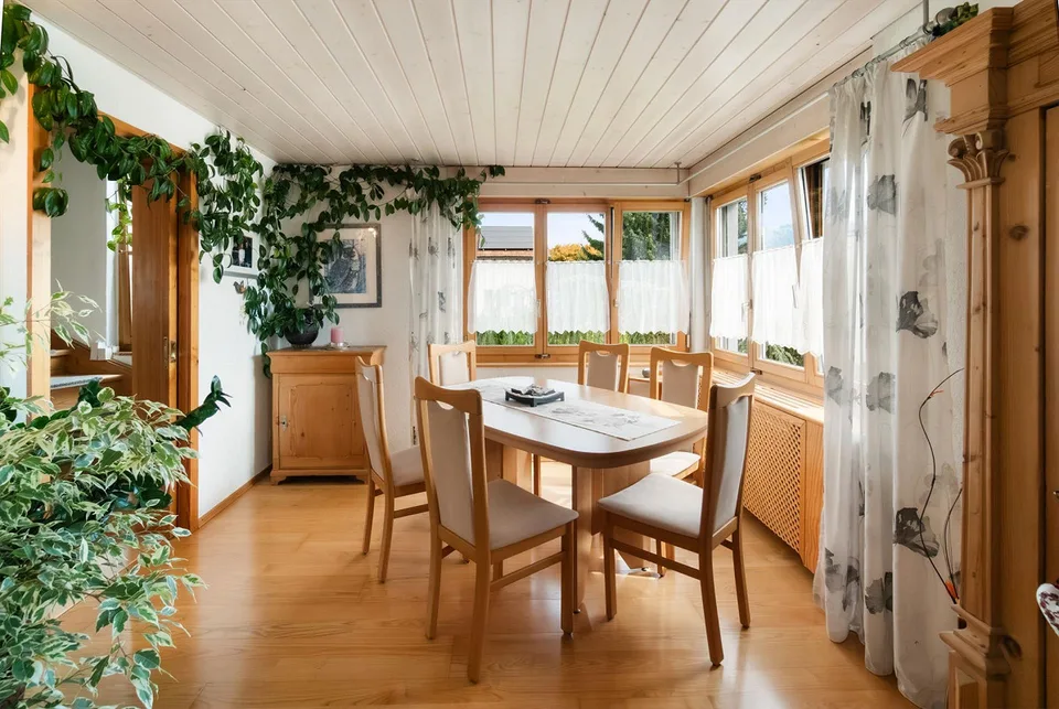 Freistehendes Einfamilienhaus mit gepflegtem Garten und Entwicklung... – Foto 3 von 22