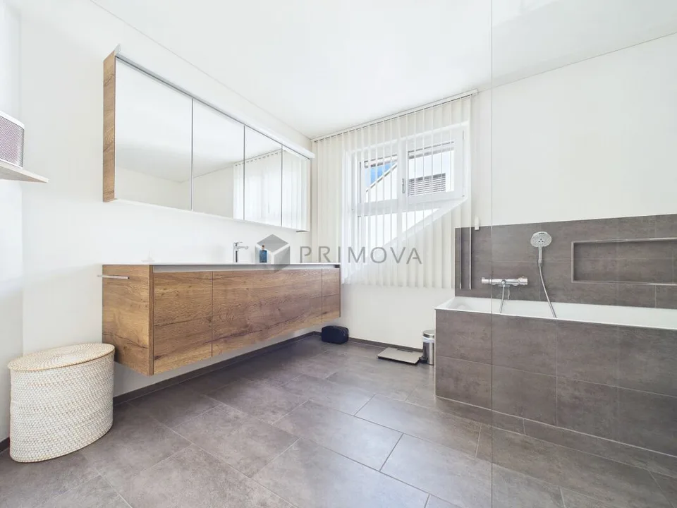 Semiduplex di alta qualità con posizione a sud-ovest ineguagliabile – foto 12 di 13