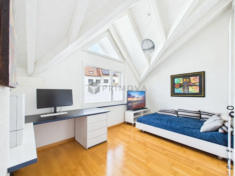 Semiduplex di alta qualità con posizione a sud-ovest ineguagliabile – foto 6 di 13
