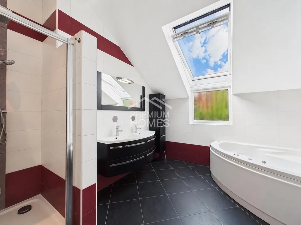 Villa familiare con giardino – foto 11 di 13