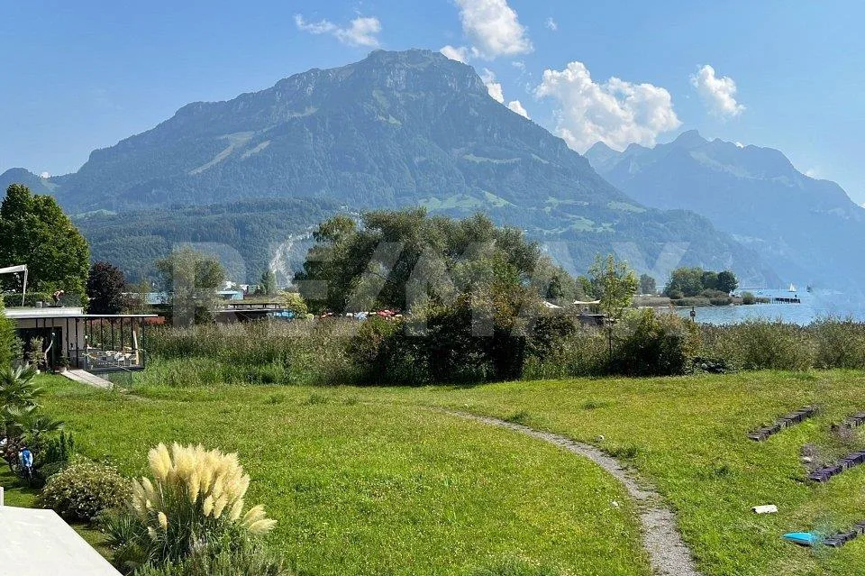 Neubau-TOP-3.5-Zi.-Attika-Wohnung, zur Miete, direkt am See, in 6440 Brunnen SZ – Foto 7 von 11