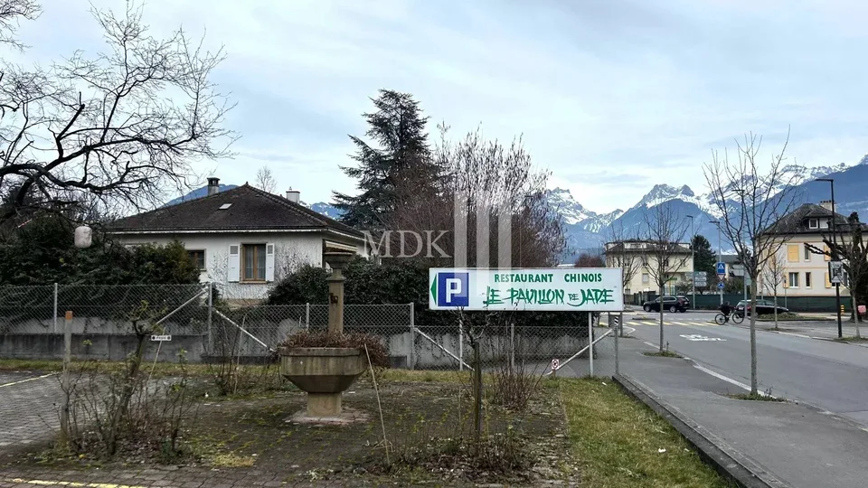 Ein Innenparkplatz zur Miete in Monthey – Foto 2 von 2