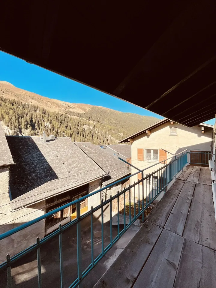 Maison à vendre au coeur du village de Bourg Saint Pierre – photo 3 sur 24