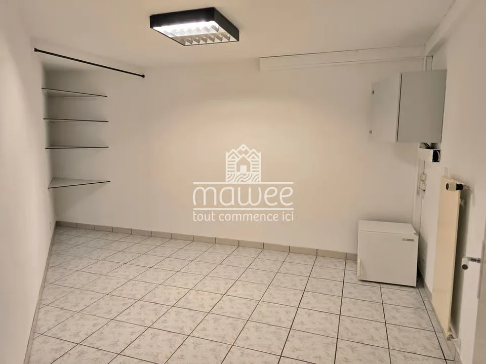 Office / commercial space of 75 m² in the center of Martigny – photo 9 of 13