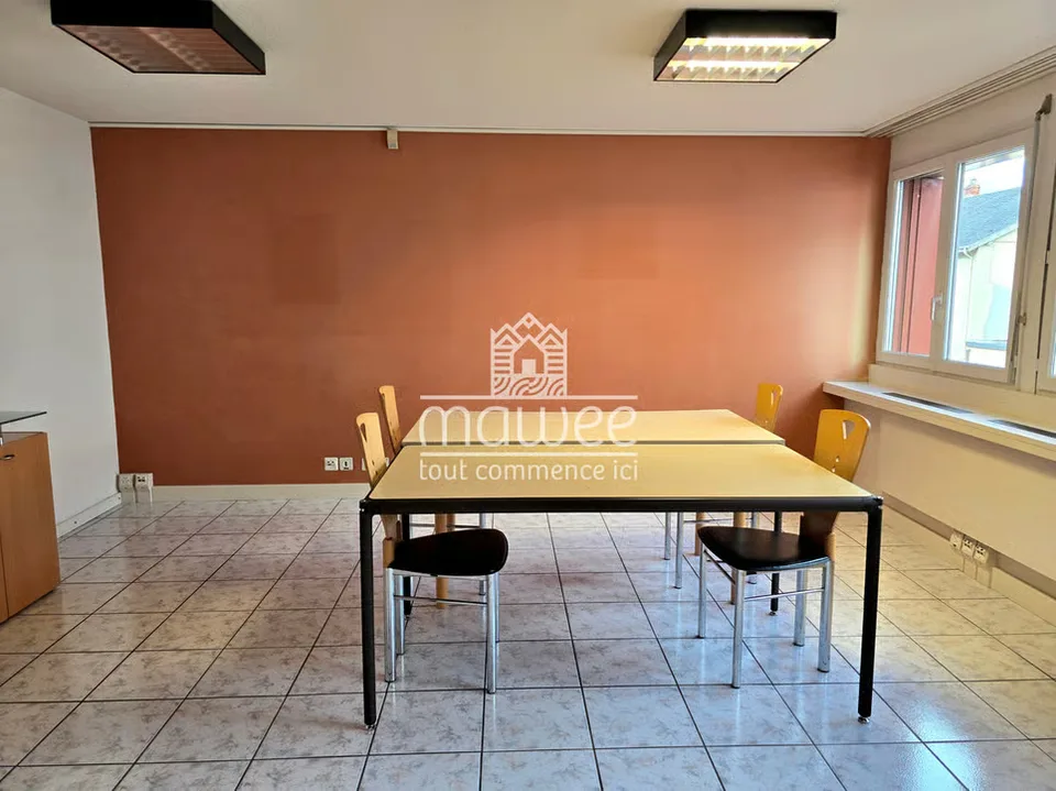 Office / commercial space of 75 m² in the center of Martigny – photo 6 of 13