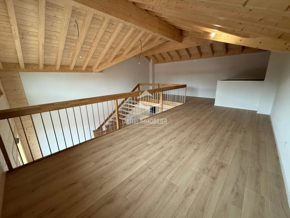 Penthouse 3.5 rooms new, beautiful mezzanine. – photo 12 of 13